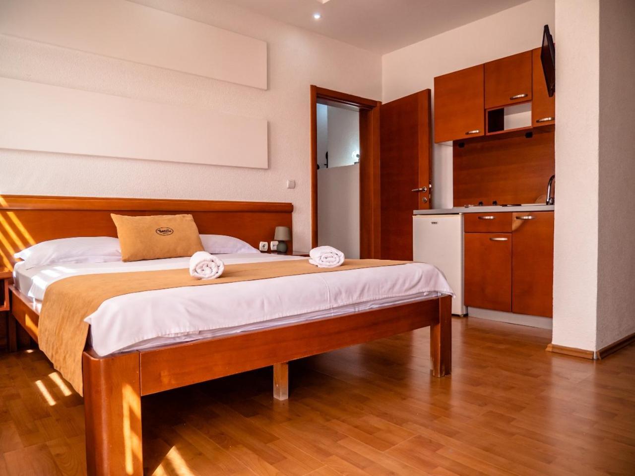 Apartments Bonita Ulcinj Ngoại thất bức ảnh