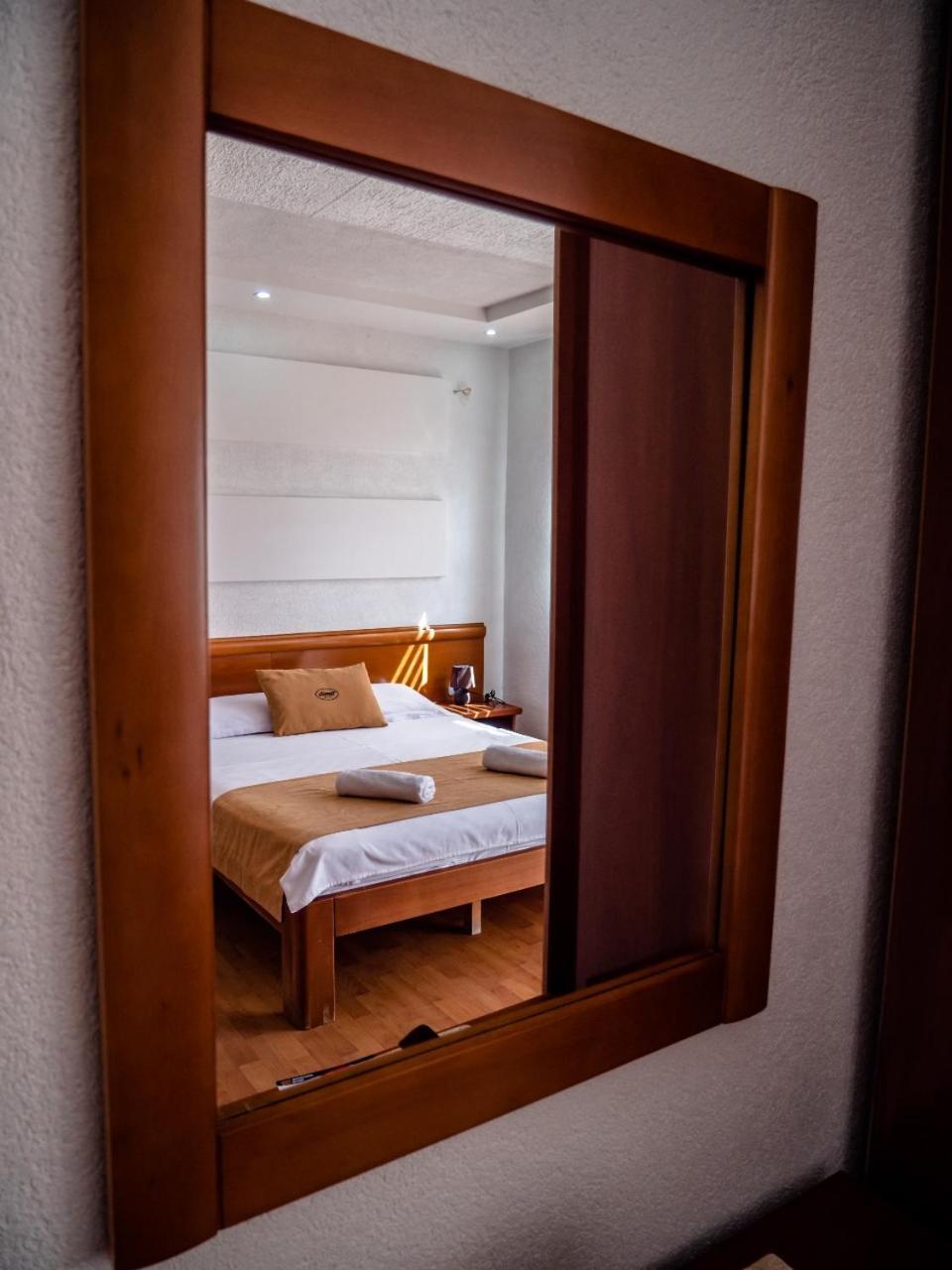 Apartments Bonita Ulcinj Ngoại thất bức ảnh