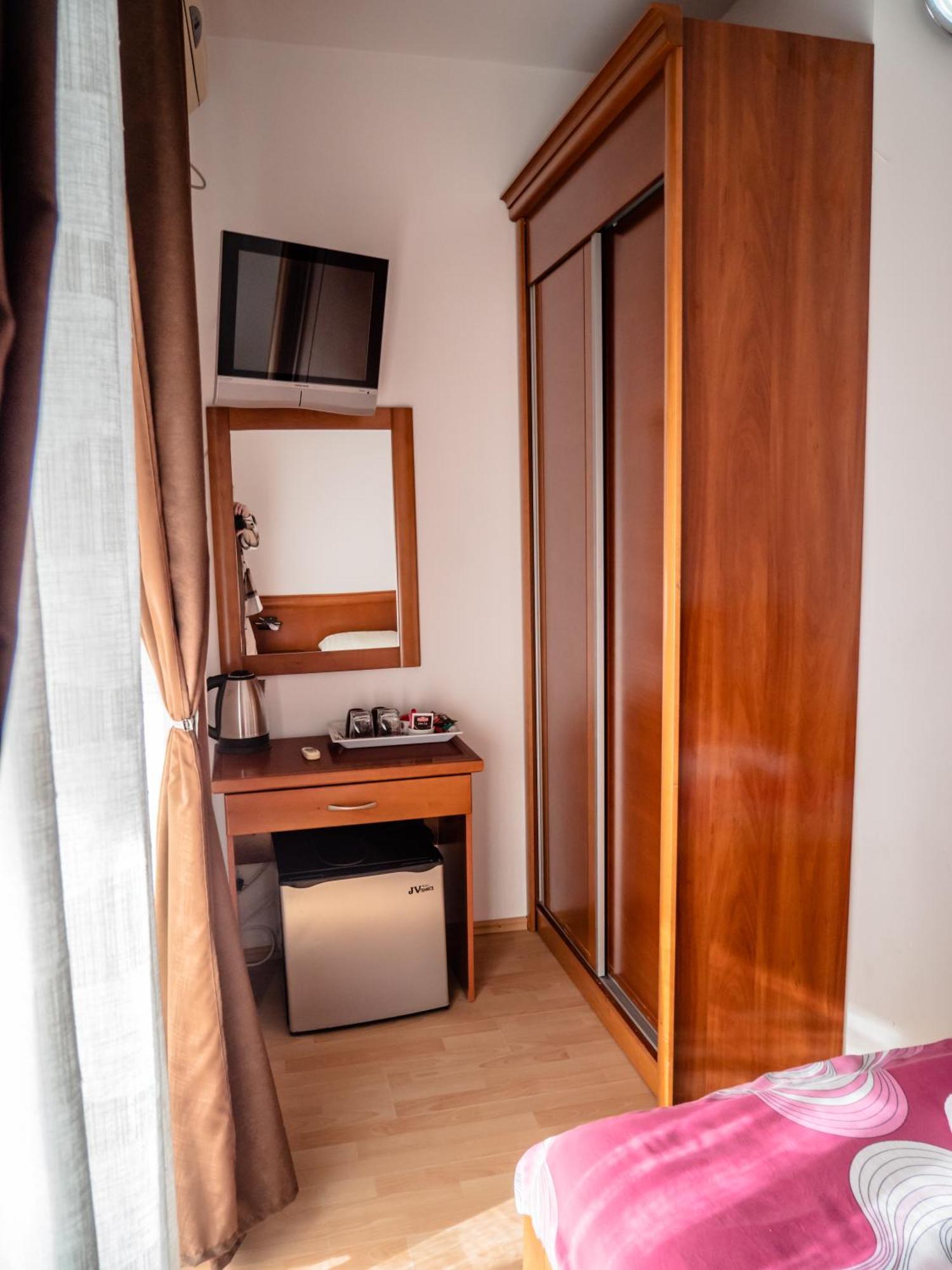Apartments Bonita Ulcinj Ngoại thất bức ảnh