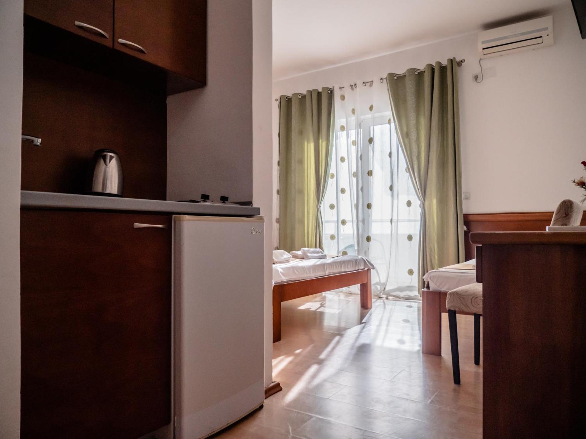 Apartments Bonita Ulcinj Ngoại thất bức ảnh