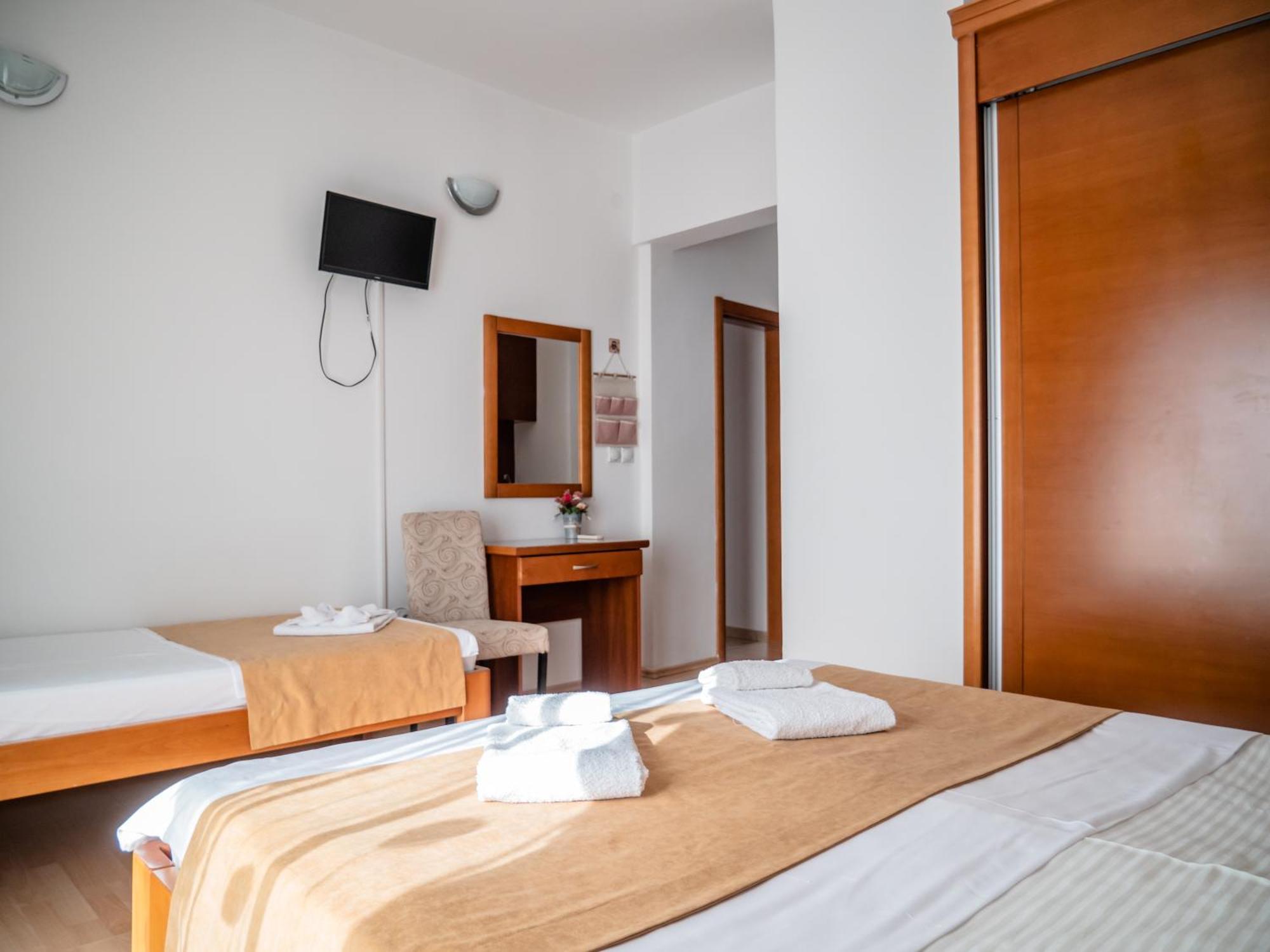 Apartments Bonita Ulcinj Ngoại thất bức ảnh